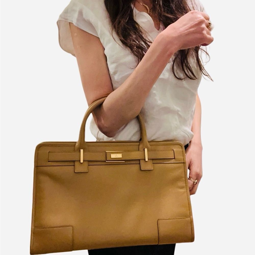 Gucci Kelly Brown Leather Handbag - Picture 15 of 15